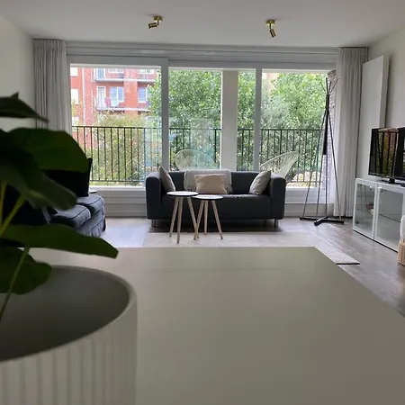 Recent En Lichtrijk Duplex-appartement Te Apartment Wenduine
